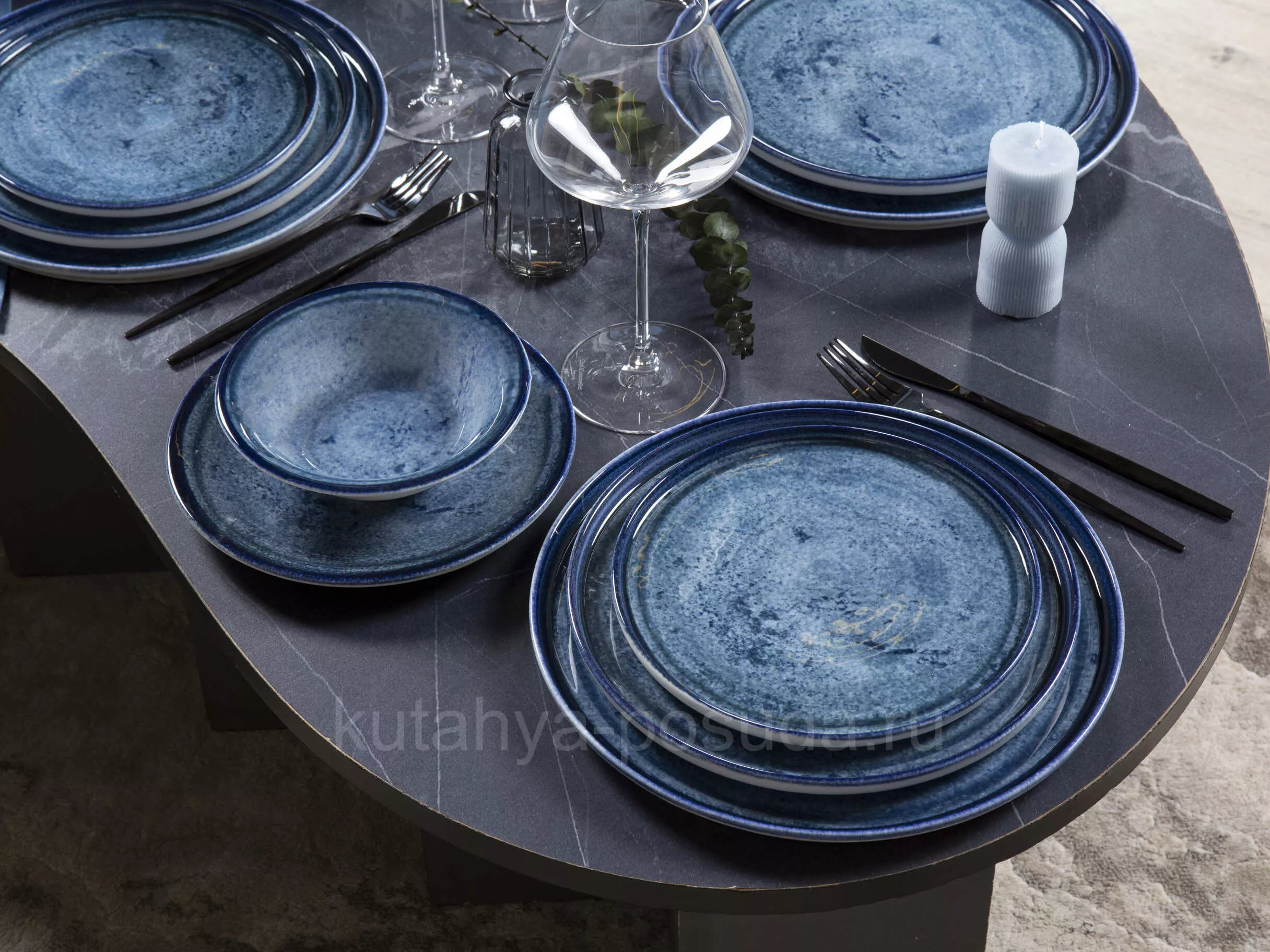 Тарелка плоская KUTAHYA CORENDON Blue Stone BNTS25DU890003, 25 см